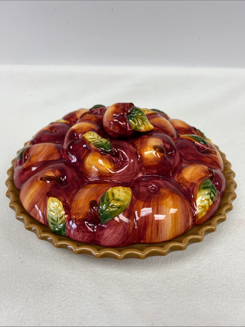 Vintage 1990’s Gallery Collection  10” lidded glazed ceramic “Apple Pie “ keeper